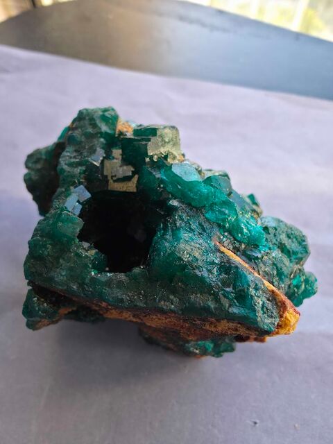 Dioptase sur Gangue Naturelle-Katanga, RDC(134g) 150 Bagneux (92)