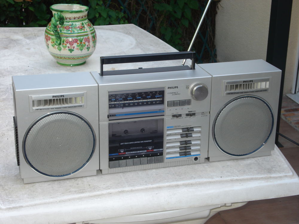 Poste Radio cassette GhettoBlaster PHILIPS D8438 Audio et hifi