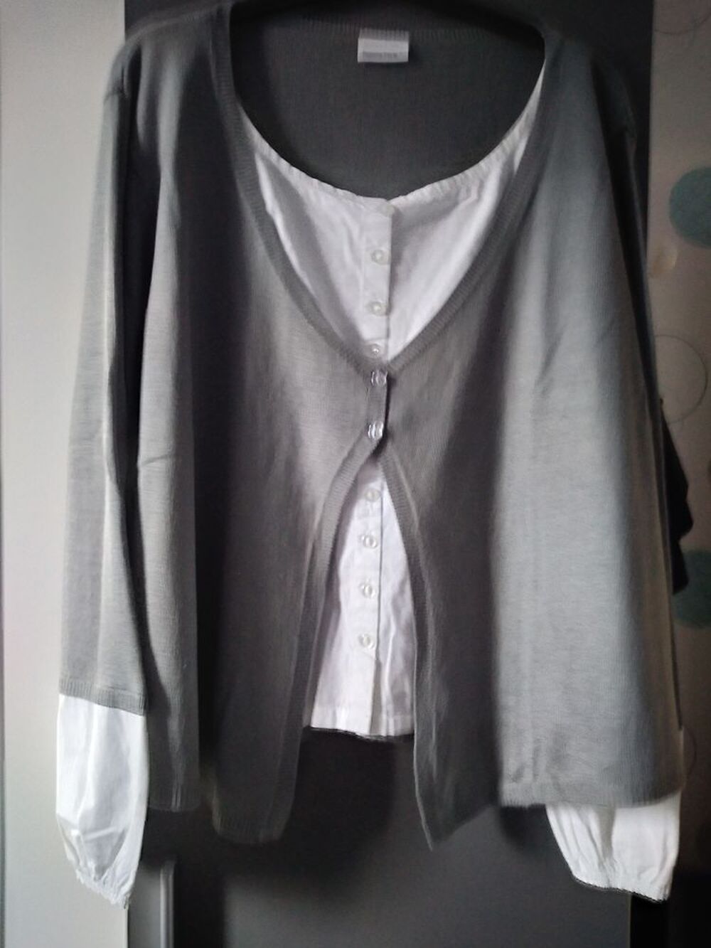 V&ecirc;tements femmes Vêtements