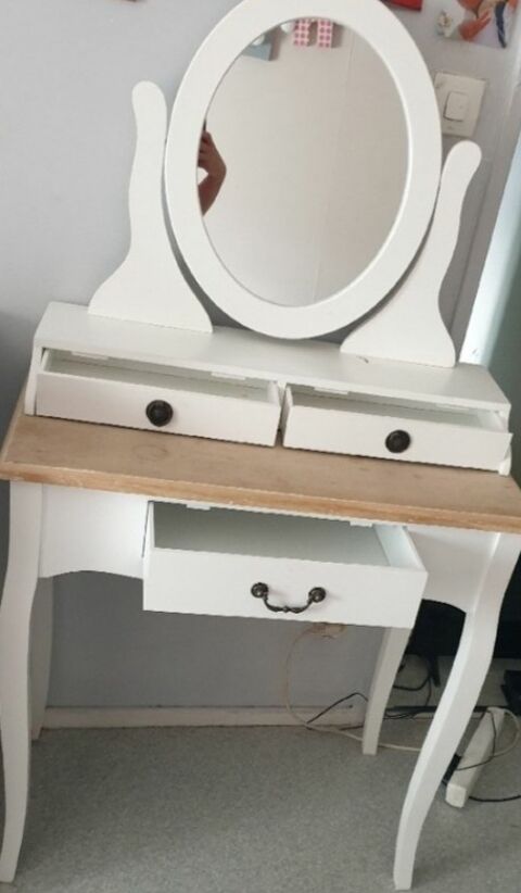 Coiffeuse charme 40 Meylan (38)