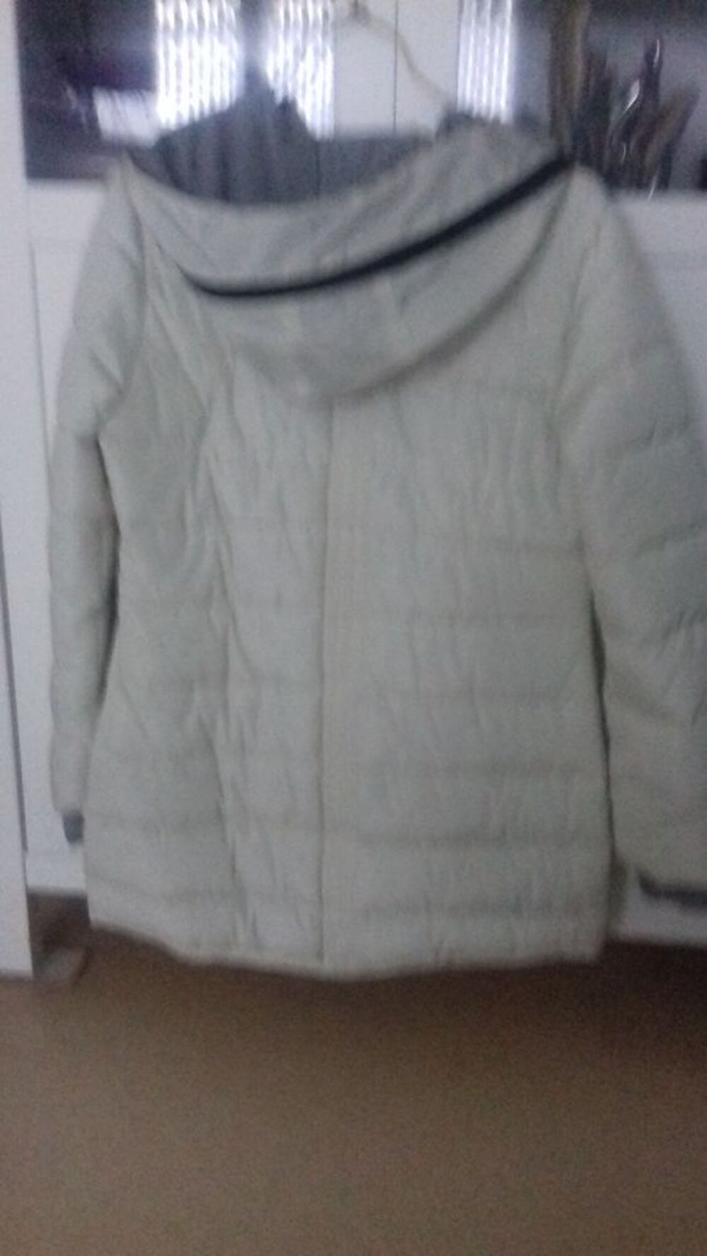 DOUDOUNE Vêtements