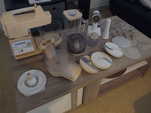 Robot M�nager OSTER USA - Vintage Collector 100 Carcassonne (11)