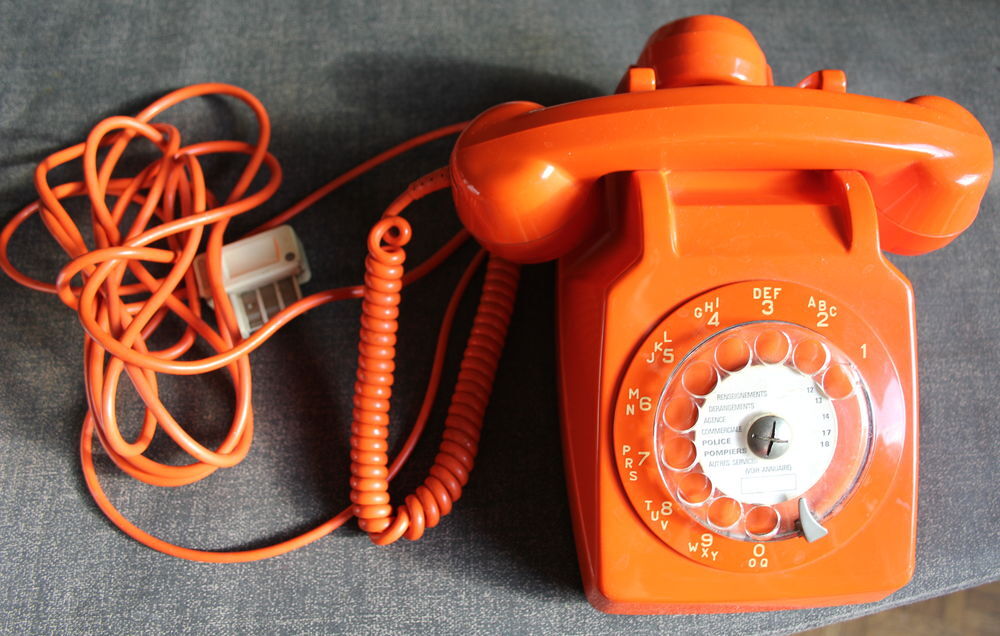 Telephone orange SOCOTEL 1977 Décoration