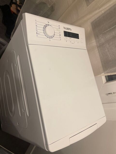 Machine � laver. 150 La Courneuve (93)