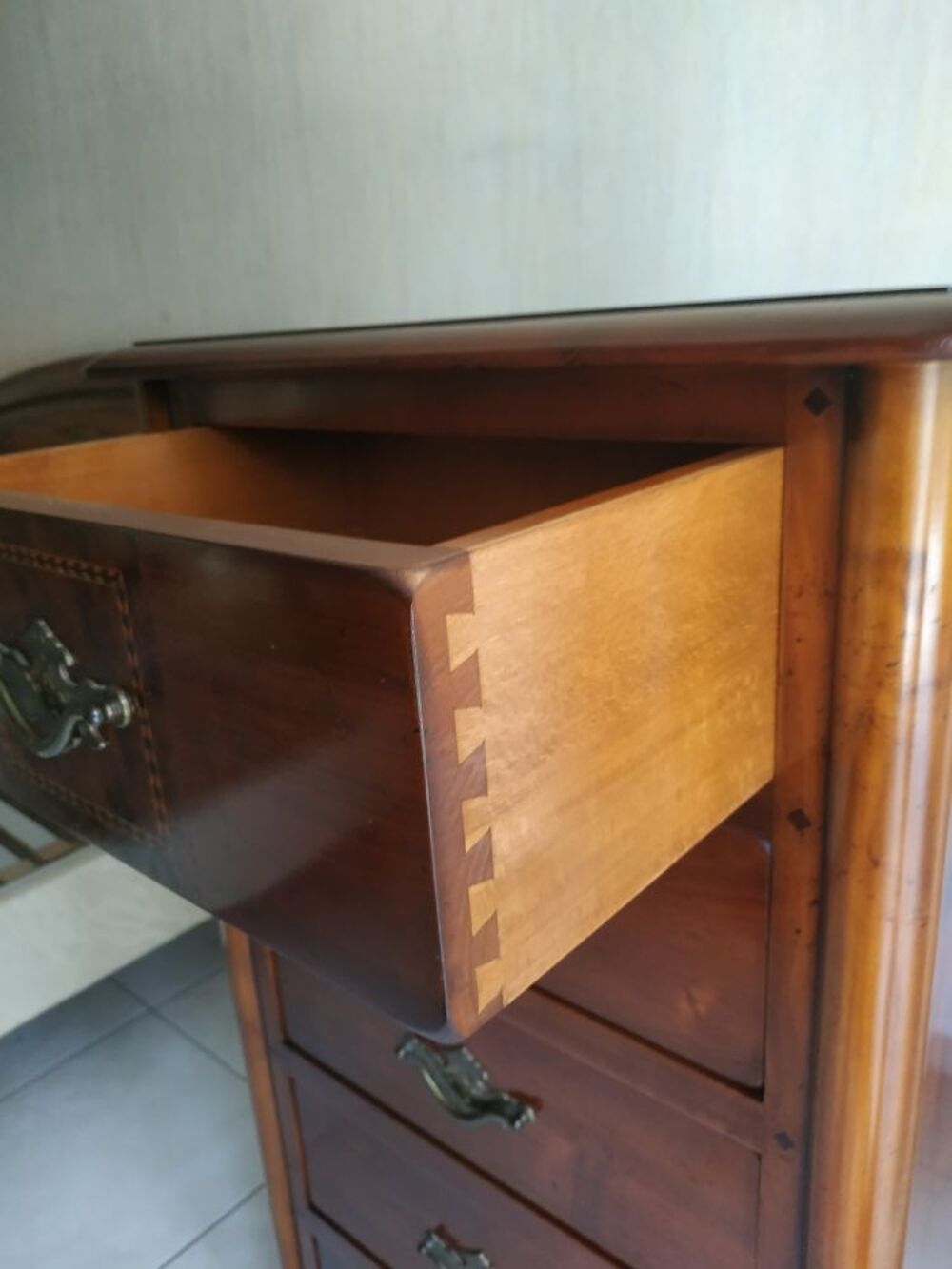 Meuble de rangement Chiffonnier Merisier massif, prix &agrave; d&eacute;battre Meubles