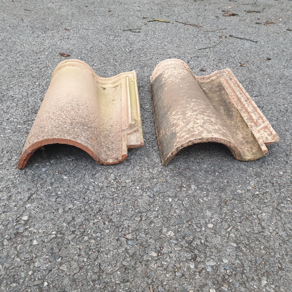 tuile STBL Guiraud fr&egrave;res Castelnaudary et DC10 Bricolage