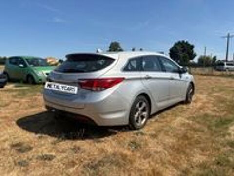i40 SW 1.7 CRDi 115 Blue Drive Pack Business 2015 occasion 49270 Saint-Laurent-des-Autels