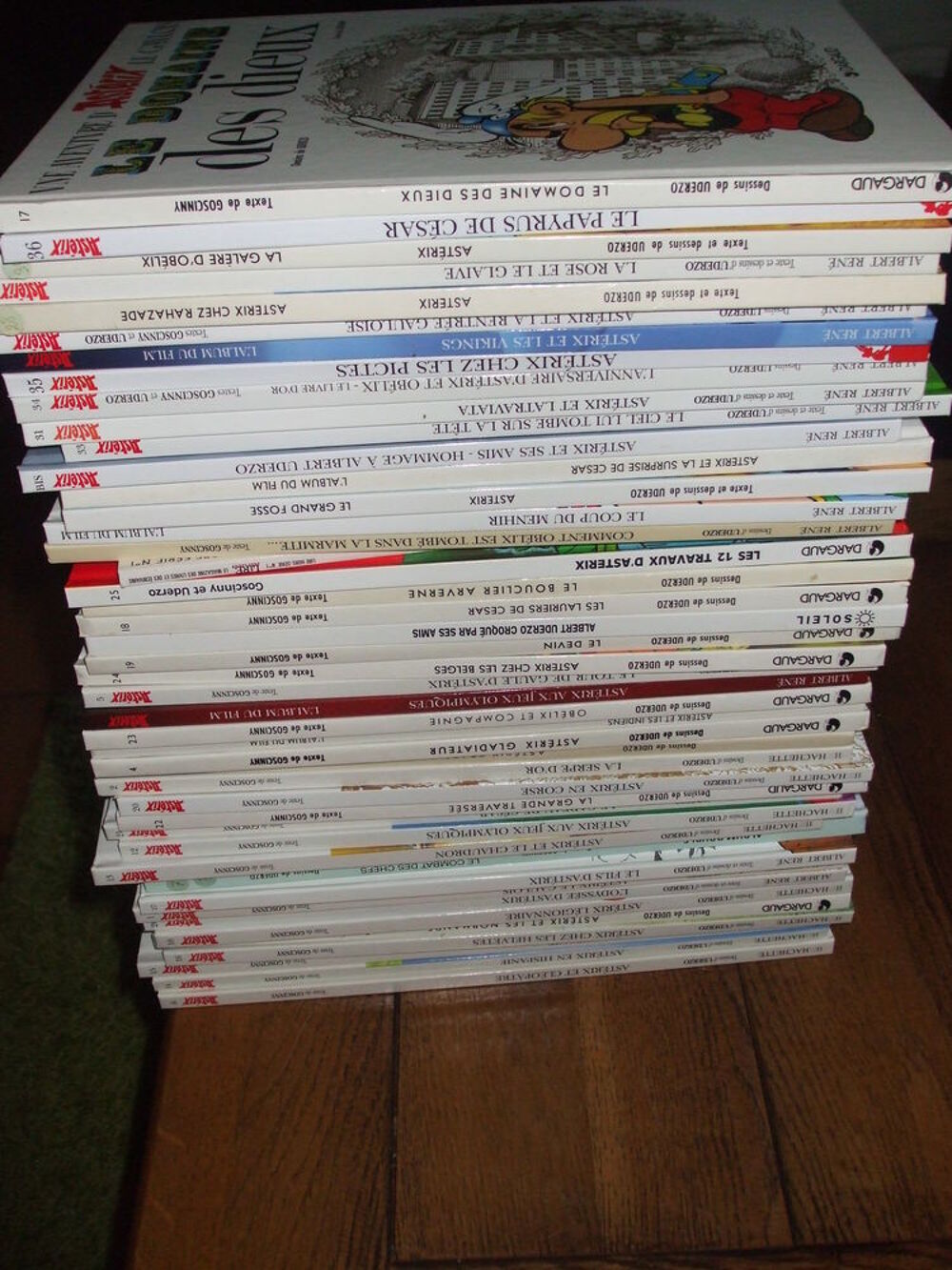 1000 bd en bons &eacute;tats, &eacute;galement des EO Livres et BD