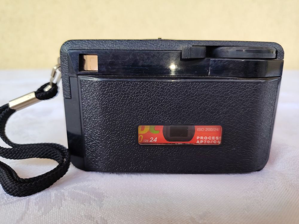Appareil photo KODAK Instamatic 155x
Photos/Video/TV