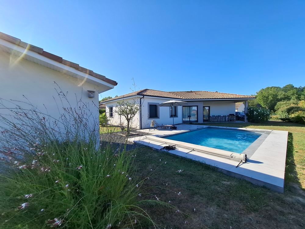 Vente Maison Belle maison moderne 5 pièces de plain-pied à Benquet Benquet