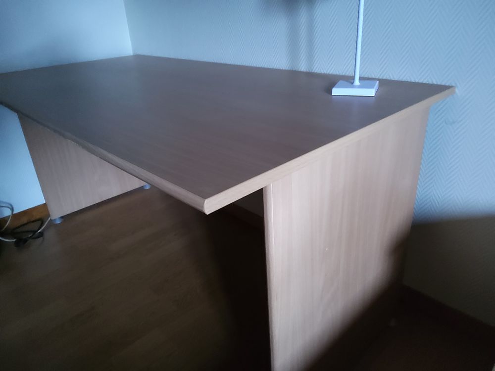 Bureau &eacute;tudiant Meubles