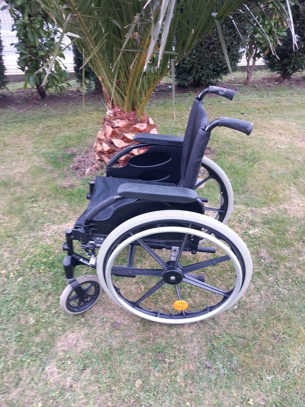 Fauteuil roulant excellent &eacute;tat Bricolage
