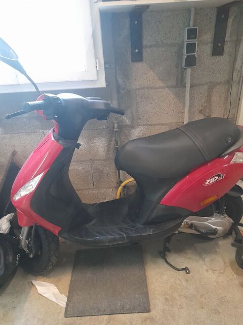 Scooter PIAGGIO 2012 occasion Gorges 44190