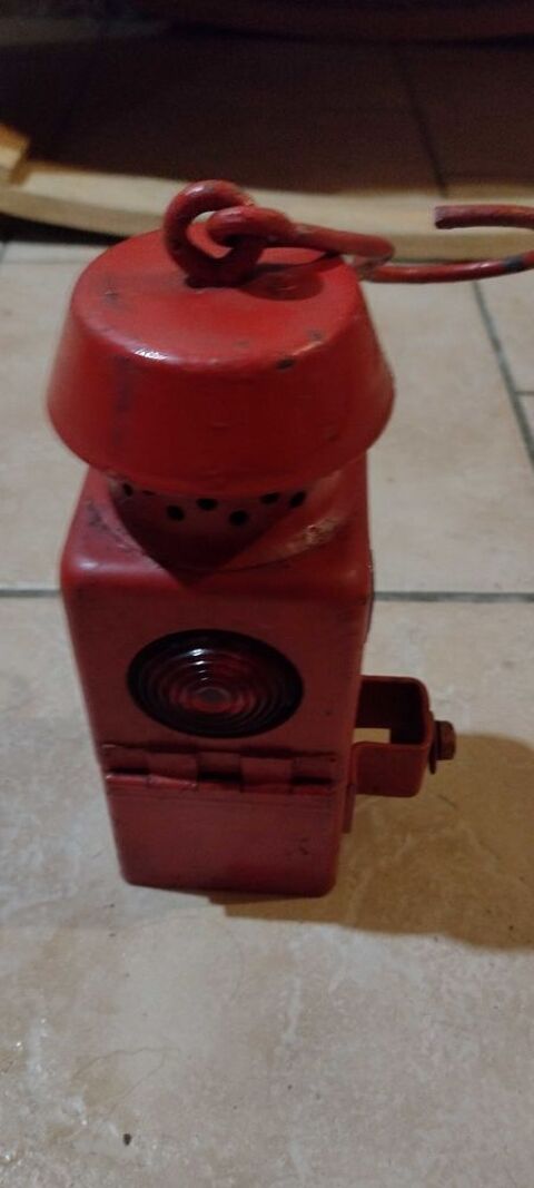 lampe a pétrole SNCF 25 Maurens (24)