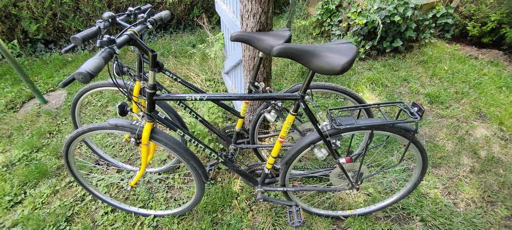 2 V&eacute;los VTC Peugeot homme &amp; femme Vélos