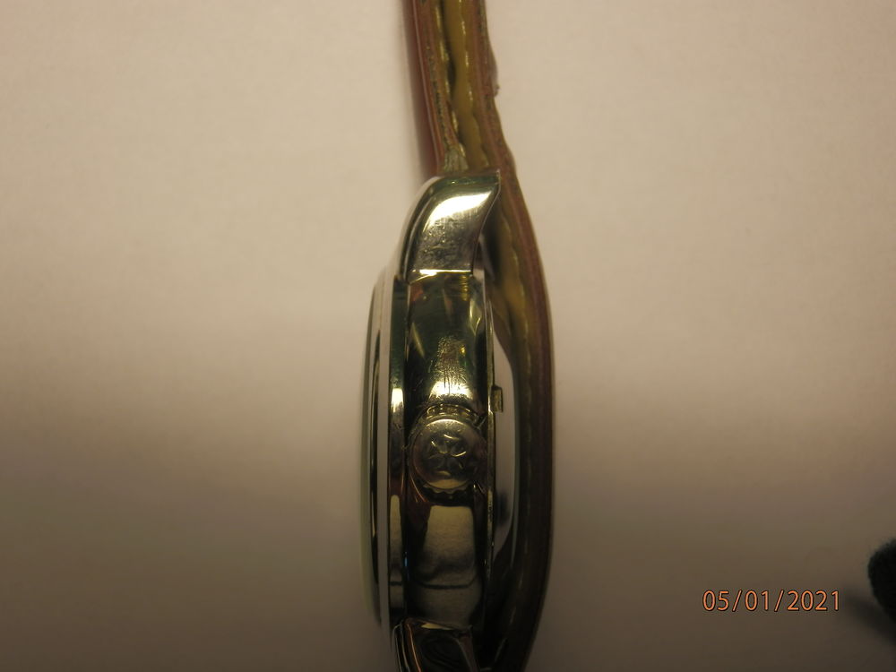 Montre homme automatique Croix de Malte en acier Bijoux et montres