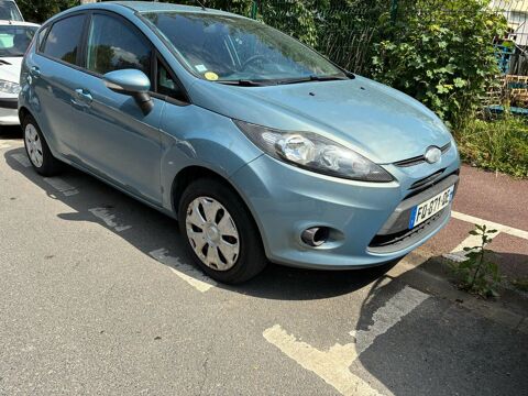 Annonce voiture Ford Fiesta 2499 