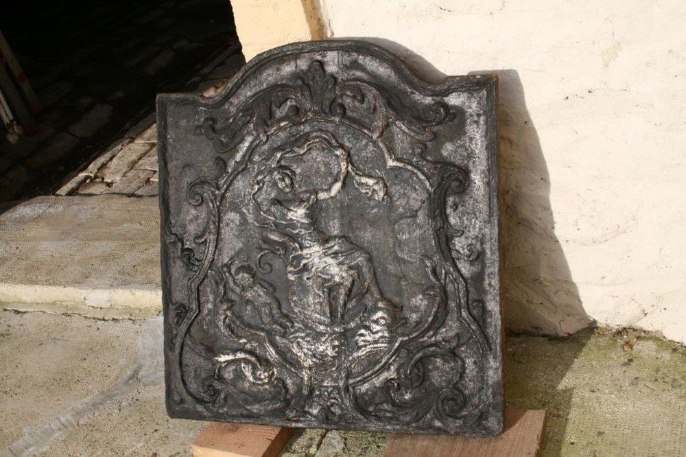 Taque de chemin&eacute;e en fonte Décoration