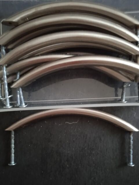  14 poignes meuble de cuisine 0 Angers (49)