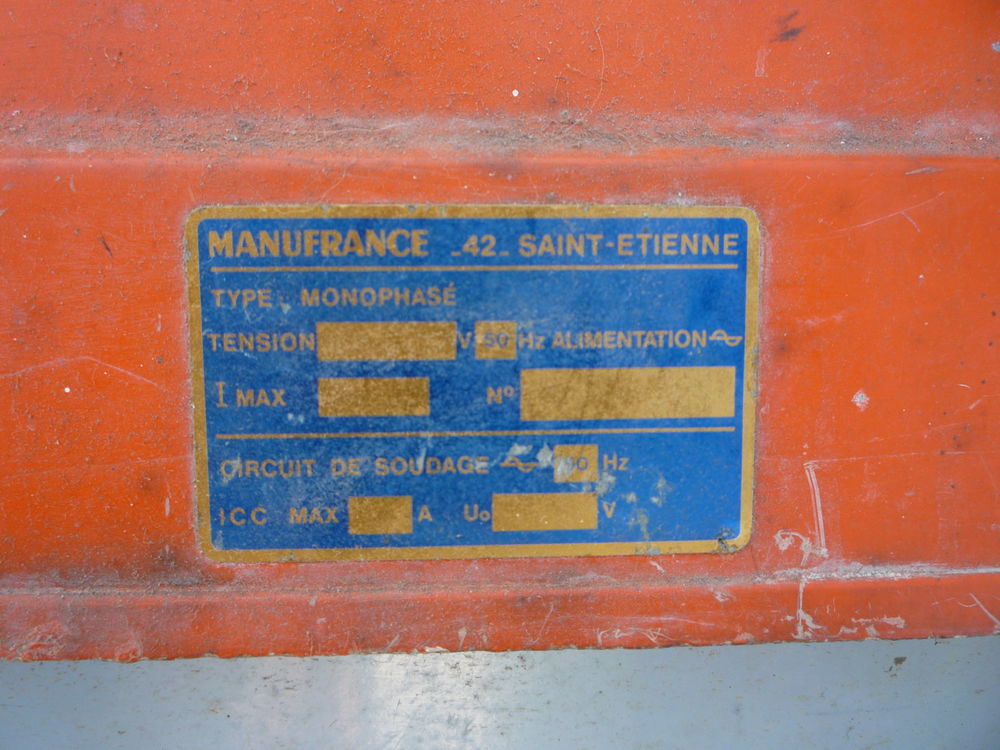 Poste &agrave; souder Manufrance
37cm x 28cm
h 32cm Bricolage