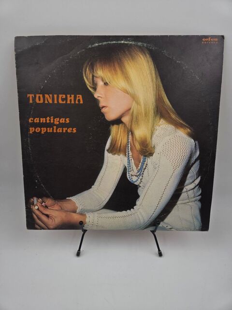 Vinyle 33 tours Tonicha : Cantigas Populares avec fourreau 5 Vulbens (74)