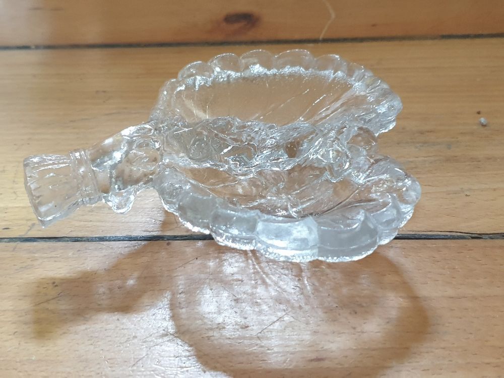 Petite Coupelle en cristal avec manche Cuisine