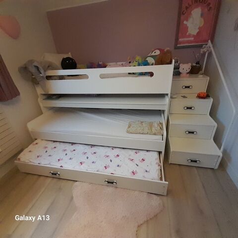 Chambre enfants
3 couchages
400 Nandy (77)