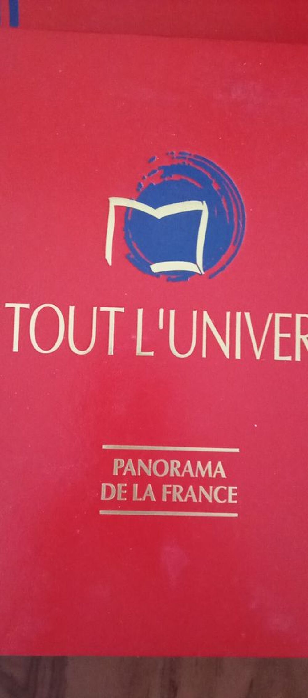 Collection Tout l'univers Livres et BD