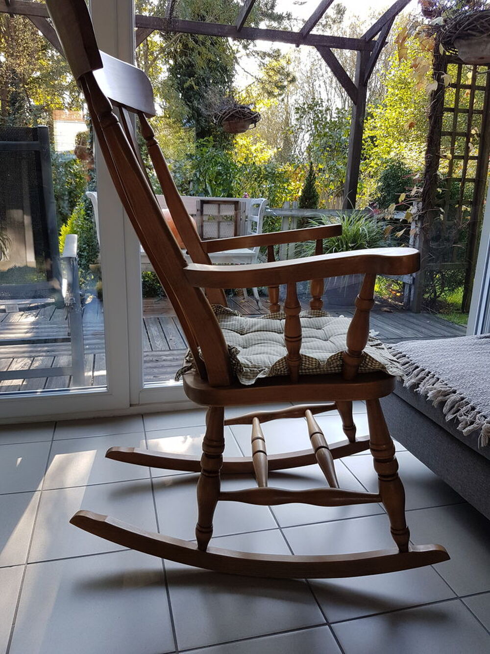 Rocking-chair style Int&eacute;rior's Meubles