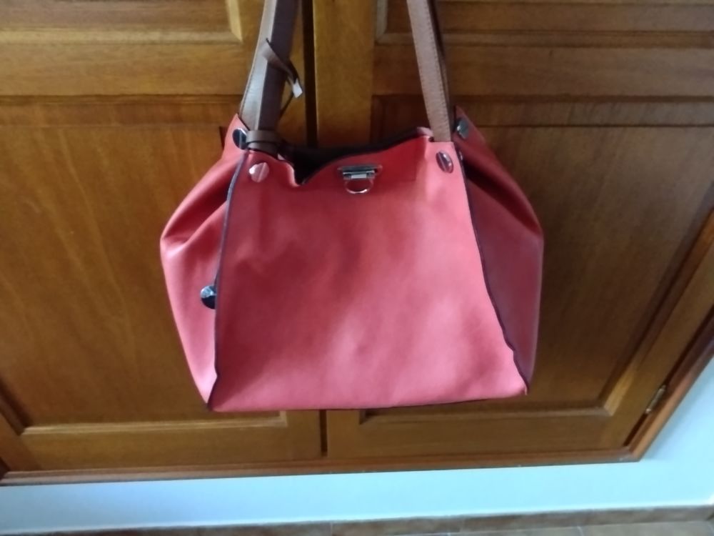 Sac femme cuir vachettte orange Maroquinerie