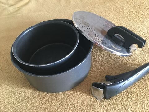 Lot 2 casseroles TEFAL 40 Am�lie-les-Bains-Palalda (66)