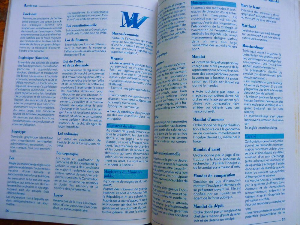 livre economie droit premiere &amp; terminale STT vocabulaire &amp; Livres et BD