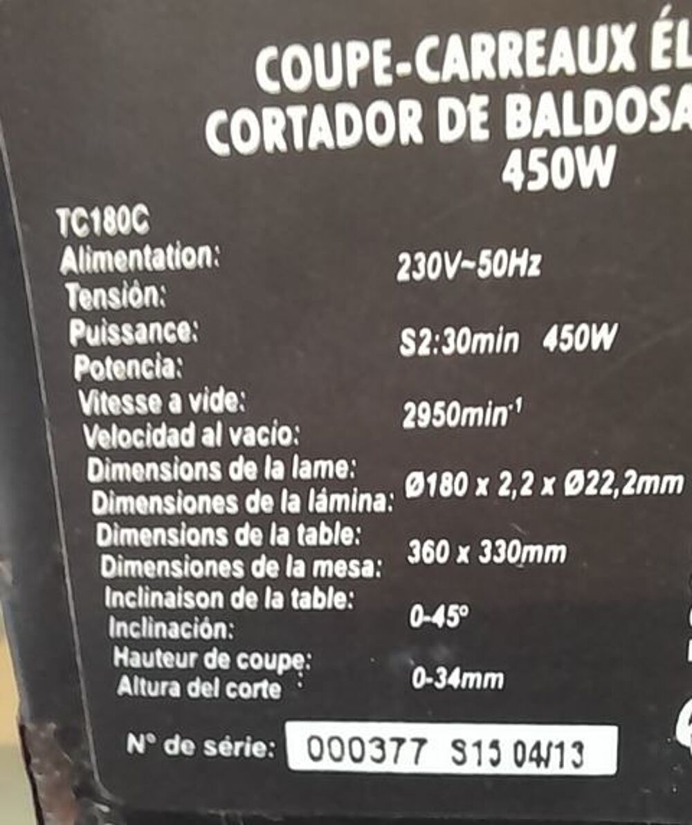 Coupe carrelage &eacute;lectrique Bricolage