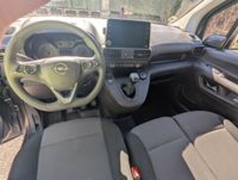 Combo VU COMBO CARGO 1.2 110 CH S/S L1H1 STANDARD 2022 occasion 73700 Bourg-Saint-Maurice