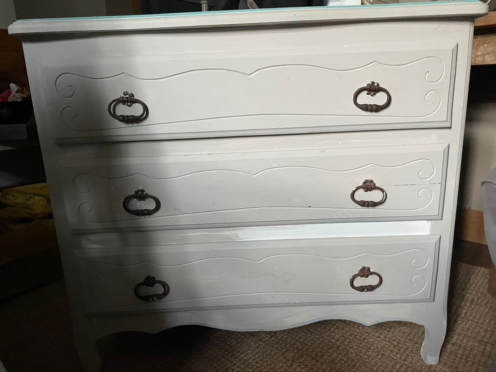 commode en bois peint Meubles