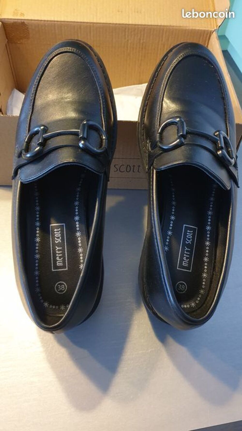 Chaussures femme noires en cuir Chaussures