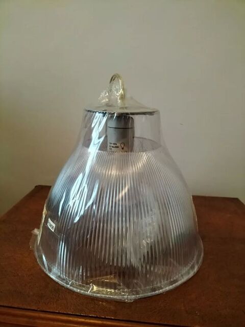 Suspension - lustre - �tat neuf 25 Tassin-la-Demi-Lune (69)