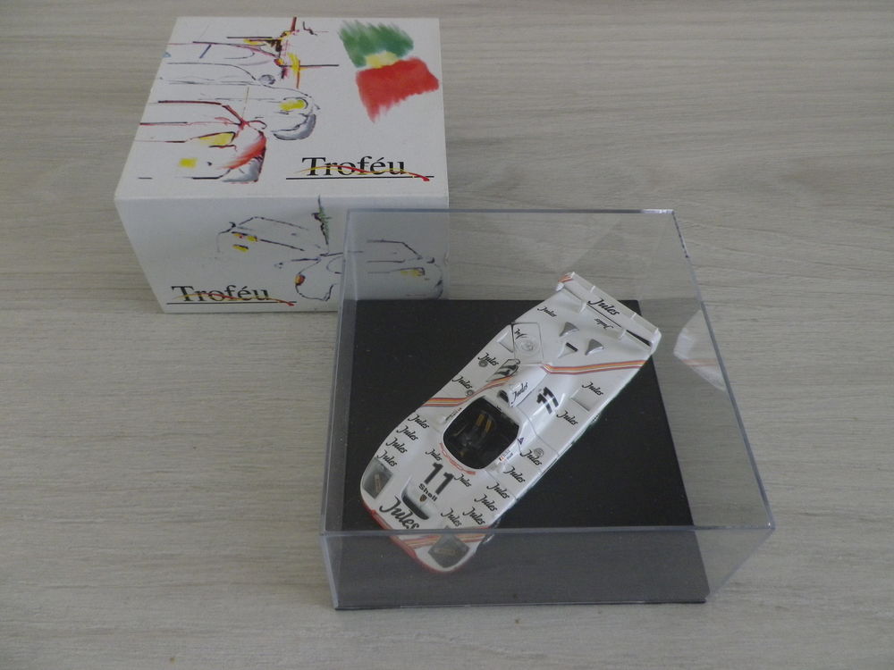 PORSCHE 936 - Winner 24h du Mans 1981
Trofeu 1205 - 1/43 