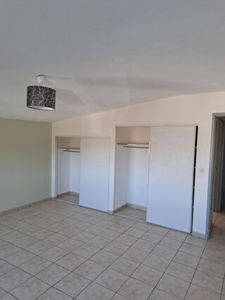  Appartement à louer 5 pièces 113 m² Épercieux-saint-paul
