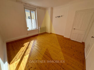  Appartement à louer 3 pièces 53 m²
