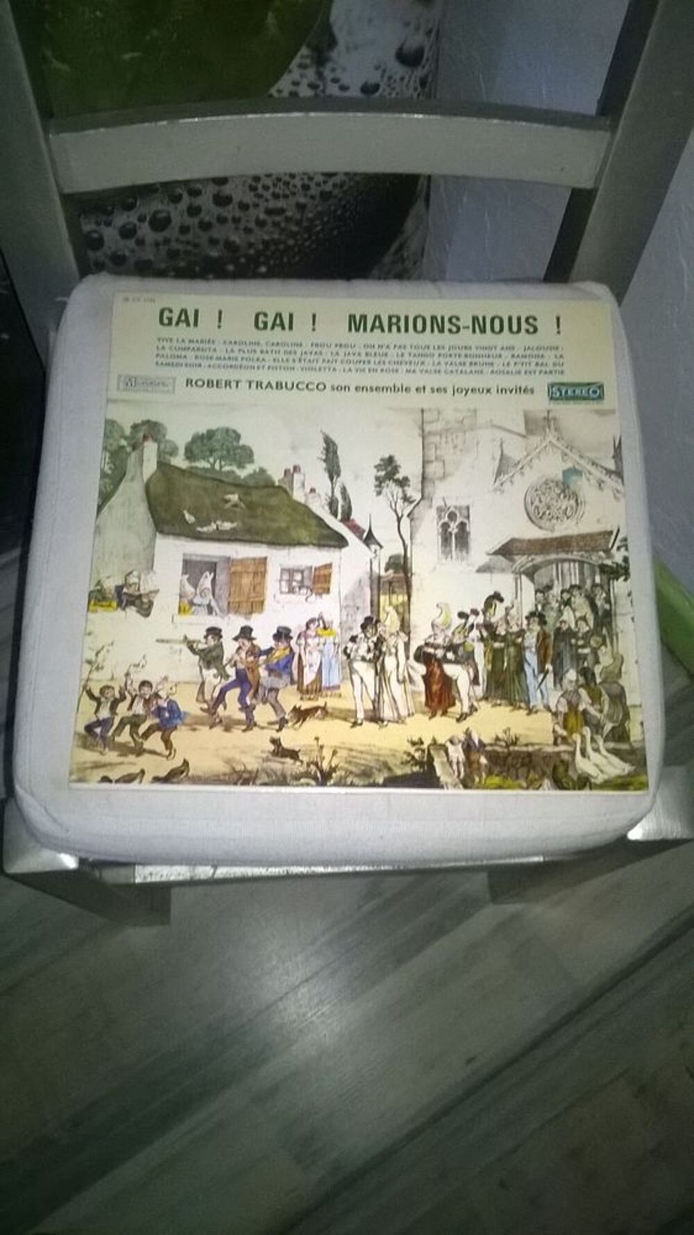 Vinyle Robert Trabucco
Gai! Gai! Marions-Nous!
Excellent e CD et vinyles