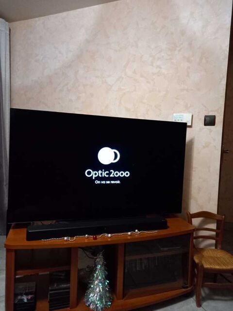 T�l�viseur OLED LG 500 Saint-Pierre-d'Allevard (38)