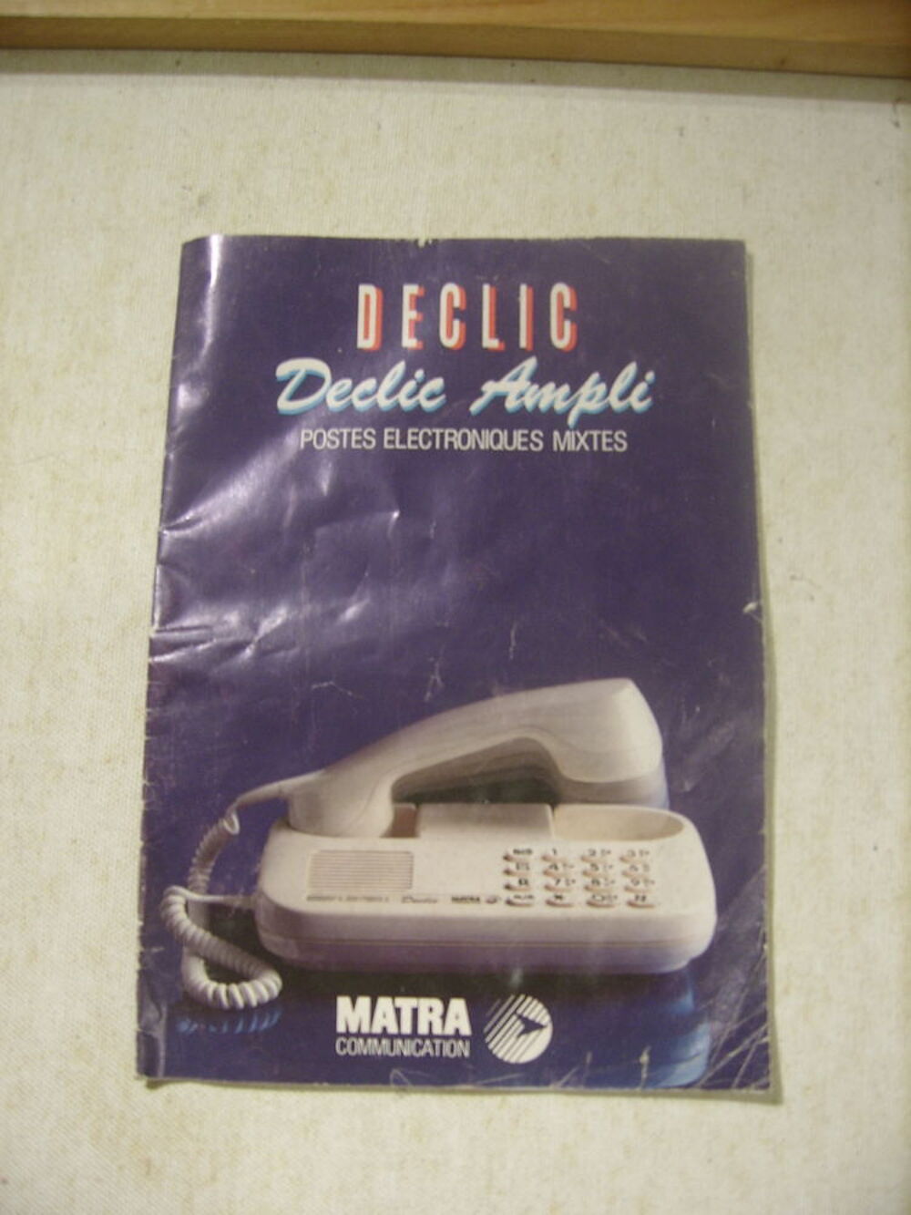 telephone DECLIC ampli MATRA
Dcoration