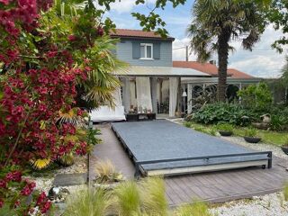  Maison à vendre 8 pièces 179 m²