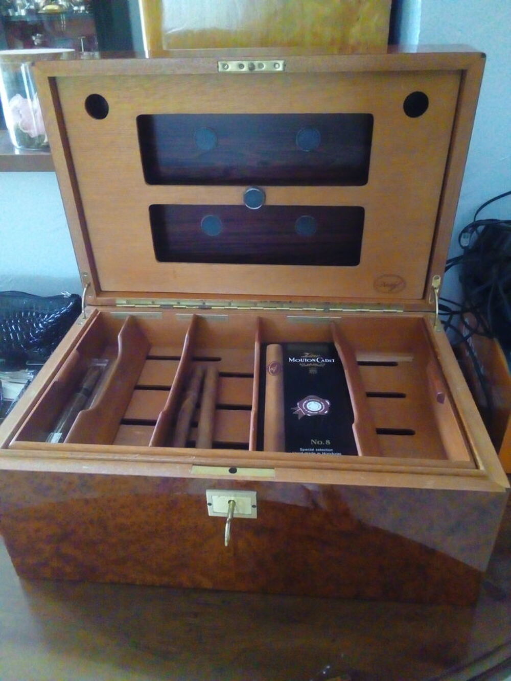VIDE MAISON - argenterie,tableaux,meubles anciens,d&eacute;co Meubles