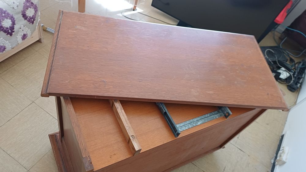 Meuble tv ancien en ch&ecirc;ne Meubles