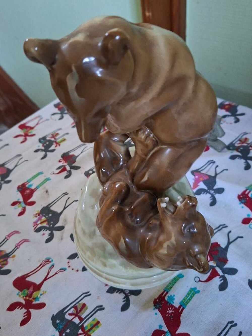 Statue porceleine faience Ours et ourson sign&eacute; authentique 