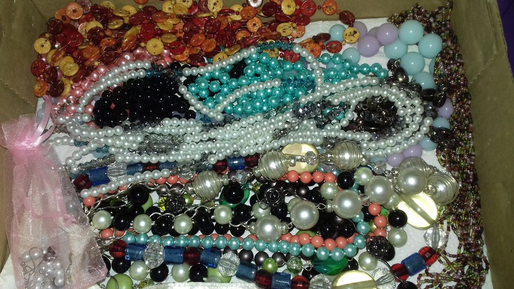 Bijoux cr&eacute;ations artisanales Bijoux et montres