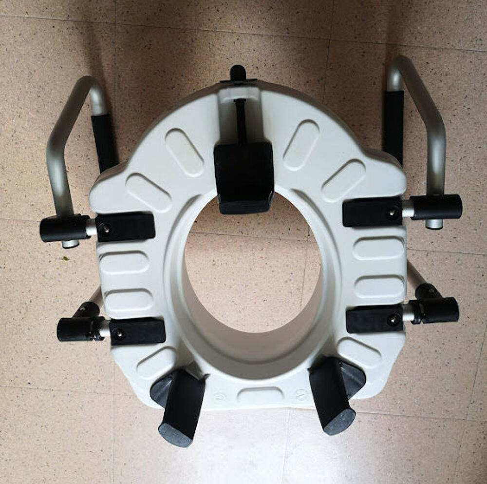 Rehausseur de toilettes avec accoudoirs TINA Puériculture