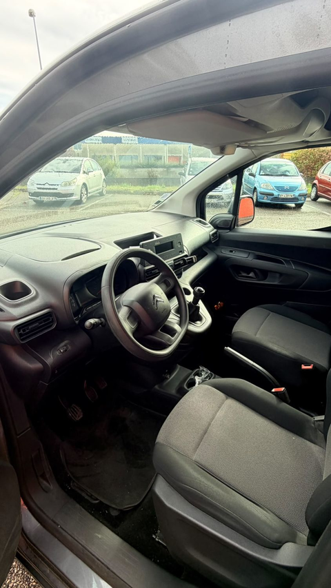 Citro&euml;n Berlingo BERLINGO VAN M 650 BLUEHDI 100 S&S BVM6 CLUB 2020 occasion Saint-Jean-de-Bournay 38440